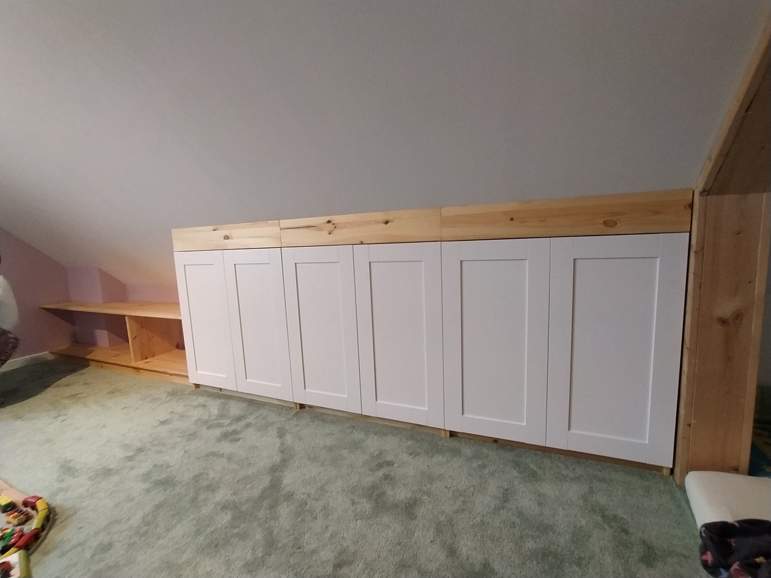 der-holz-hannes-holzhannes-hilft-holzprojekt-  3024x4032-einbauschrank-2-jpeg